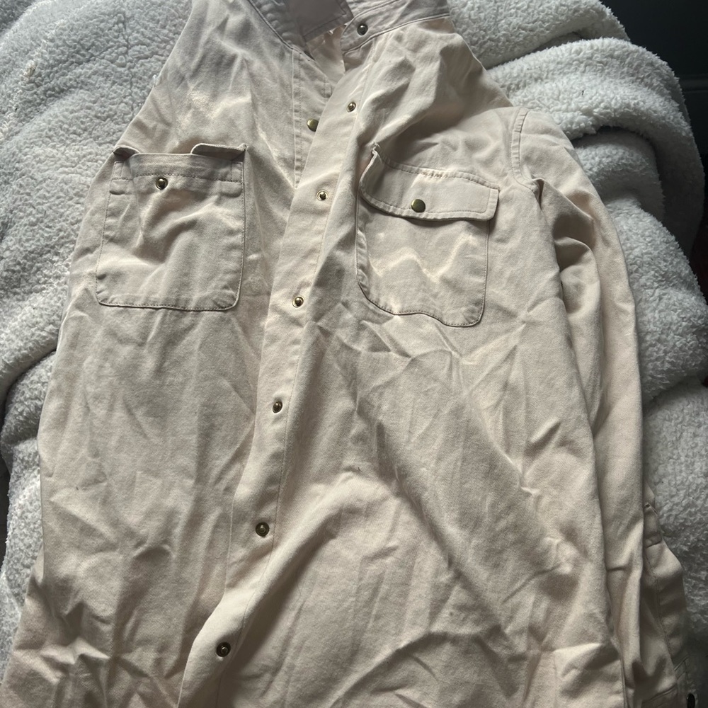 Cute cream jacket!